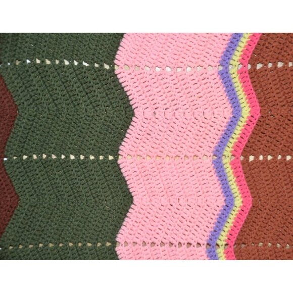 Vintage Chevron Pattern Striped Hand Knit Crochet Afghan Throw Baby Blanket - Picture 4 of 5
